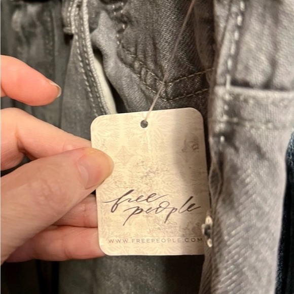 NWT Free People We The Free Eden Slouchy Wide Leg Diamond Grey Jeans - Picture 2 of 2